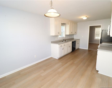 410 Whitehall Court - Photo Thumbnail 4