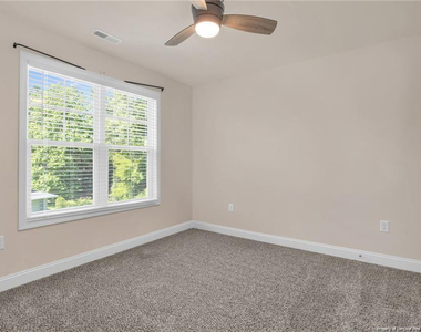 501 Randolph Avenue - Photo Thumbnail 22