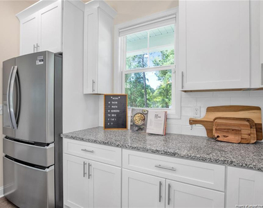 501 Randolph Avenue - Photo Thumbnail 7