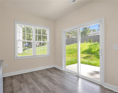 501 Randolph Avenue - Photo Thumbnail 11