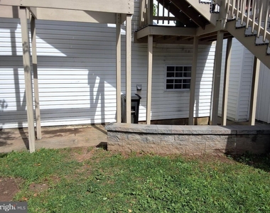 402 E Orange Street - Photo Thumbnail 11
