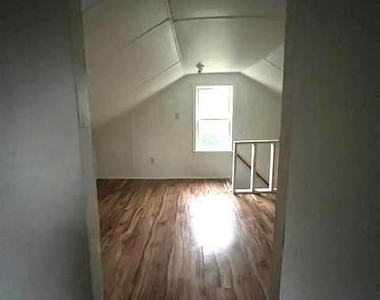 6570 Furnace Road - Photo Thumbnail 10