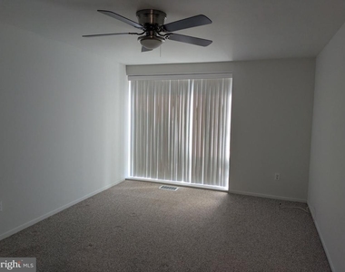 100 E 100  Glenolden Ave. - Photo Thumbnail 17