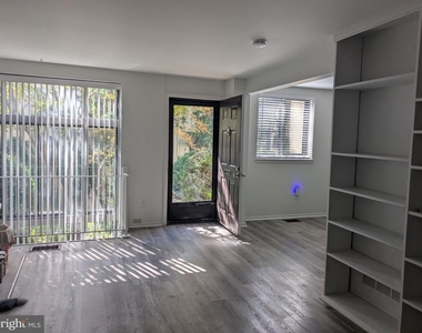 100 E 100  Glenolden Ave. - Photo Thumbnail 21