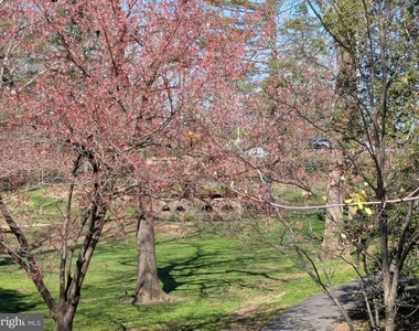100 E Glenolden Avenue - Photo Thumbnail 17