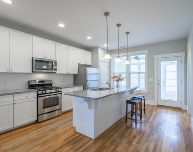 96 Summersweet Lane - Photo Thumbnail 17