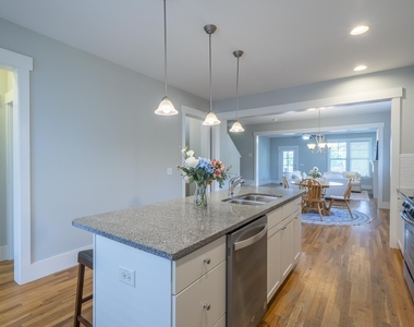 96 Summersweet Lane - Photo Thumbnail 19
