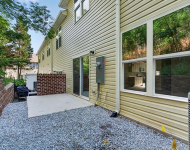 408 Meridian Crossing - Photo Thumbnail 13