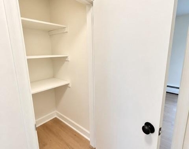 554 W Boot Road - Photo Thumbnail 11