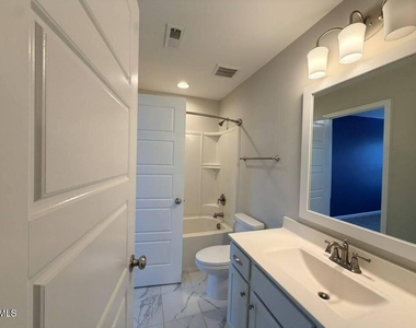 1244 Brown Velvet Lane - Photo Thumbnail 13