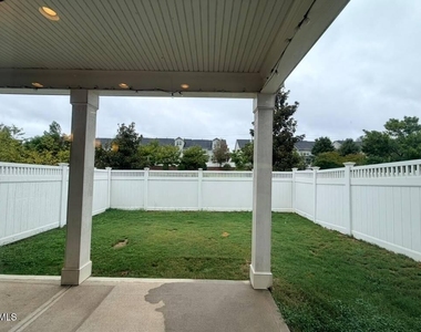 1244 Brown Velvet Lane - Photo Thumbnail 35