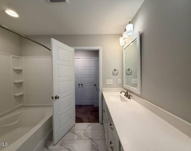 1244 Brown Velvet Lane - Photo Thumbnail 20