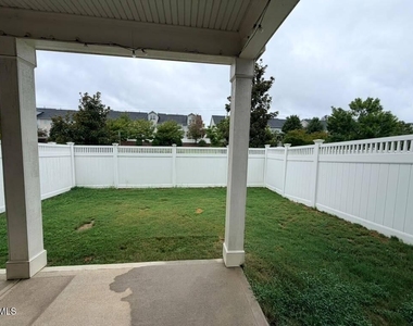1244 Brown Velvet Lane - Photo Thumbnail 34