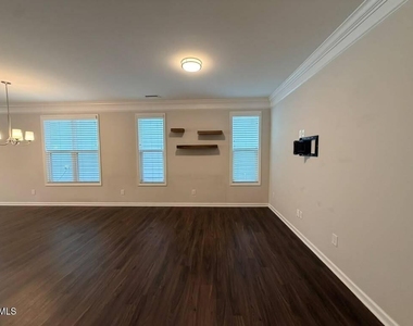 1244 Brown Velvet Lane - Photo Thumbnail 5