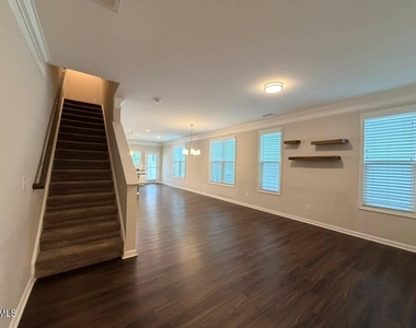 1244 Brown Velvet Lane - Photo Thumbnail 11