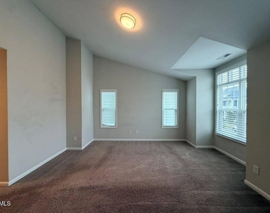 1244 Brown Velvet Lane - Photo Thumbnail 23