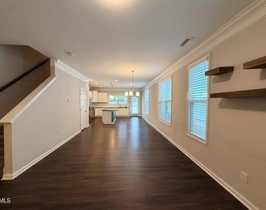 1244 Brown Velvet Lane - Photo Thumbnail 3