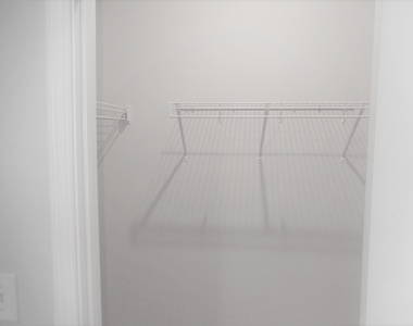 817 Oak Center Drive - Photo Thumbnail 19