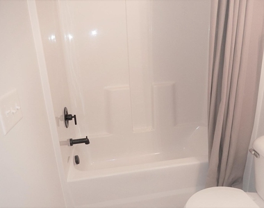 817 Oak Center Drive - Photo Thumbnail 23