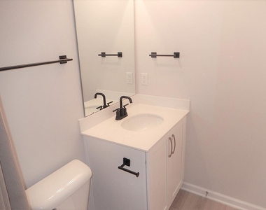 817 Oak Center Drive - Photo Thumbnail 24