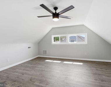 47 Mintleaf Road - Photo Thumbnail 19