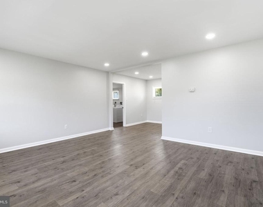 47 Mintleaf Road - Photo Thumbnail 3