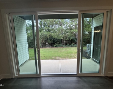 623 Marshskip Way - Photo Thumbnail 9