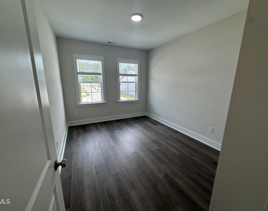 623 Marshskip Way - Photo Thumbnail 18