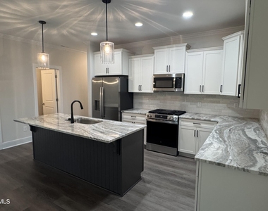 623 Marshskip Way - Photo Thumbnail 6