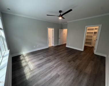 623 Marshskip Way - Photo Thumbnail 14