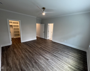 621 Marshskip Way - Photo Thumbnail 16