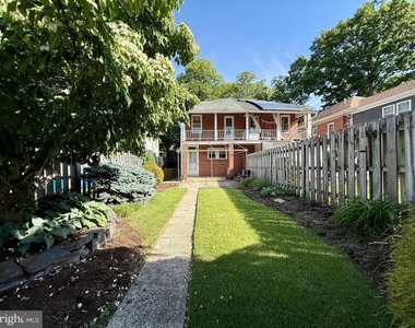 1557 Dauphin Avenue - Photo Thumbnail 28
