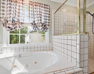 105 Halpen Drive - Photo Thumbnail 24