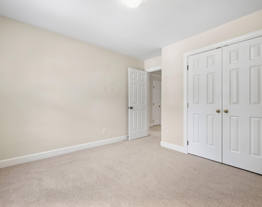 105 Halpen Drive - Photo Thumbnail 26