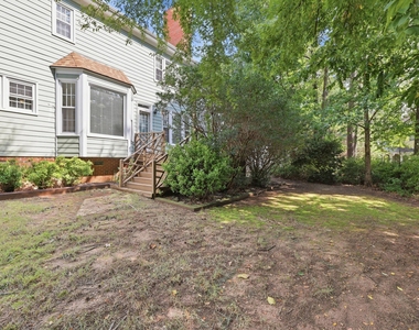 105 Halpen Drive - Photo Thumbnail 35