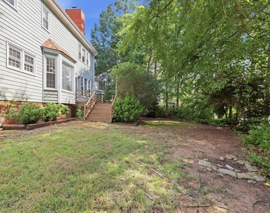 105 Halpen Drive - Photo Thumbnail 34