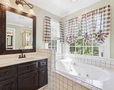 105 Halpen Drive - Photo Thumbnail 23
