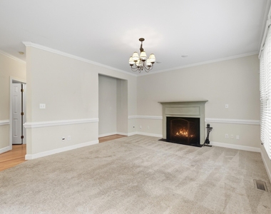105 Halpen Drive - Photo Thumbnail 9
