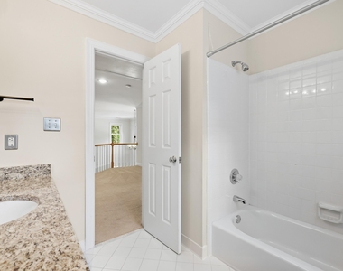 105 Halpen Drive - Photo Thumbnail 30
