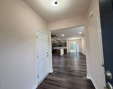 1119 Sycaten Street - Photo Thumbnail 3