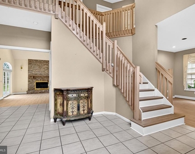 15 Scenic Drive - Photo Thumbnail 3