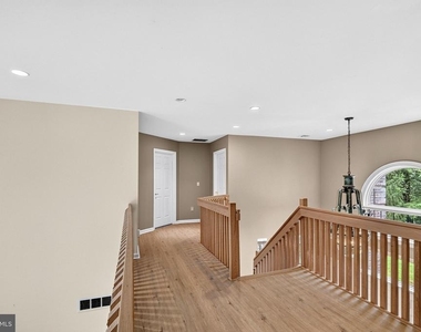 15 Scenic Drive - Photo Thumbnail 23