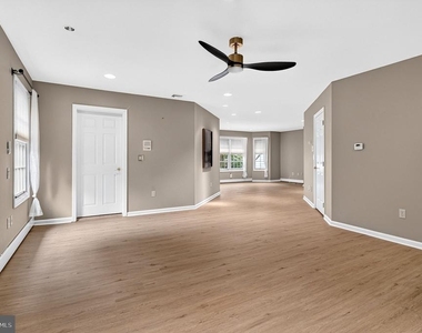 15 Scenic Drive - Photo Thumbnail 27