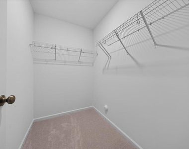 210 Redford Place Drive - Photo Thumbnail 15