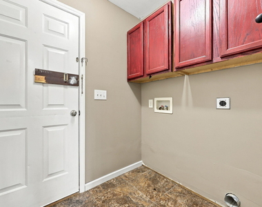 570 Buchanan Road - Photo Thumbnail 28