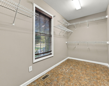 570 Buchanan Road - Photo Thumbnail 22