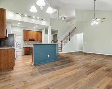 5022 Isabella Cannon Drive - Photo Thumbnail 6