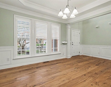 5022 Isabella Cannon Drive - Photo Thumbnail 2