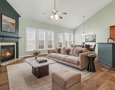 5022 Isabella Cannon Drive - Photo Thumbnail 4