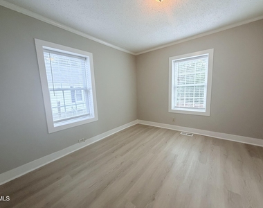 135 N West Street - Photo Thumbnail 6